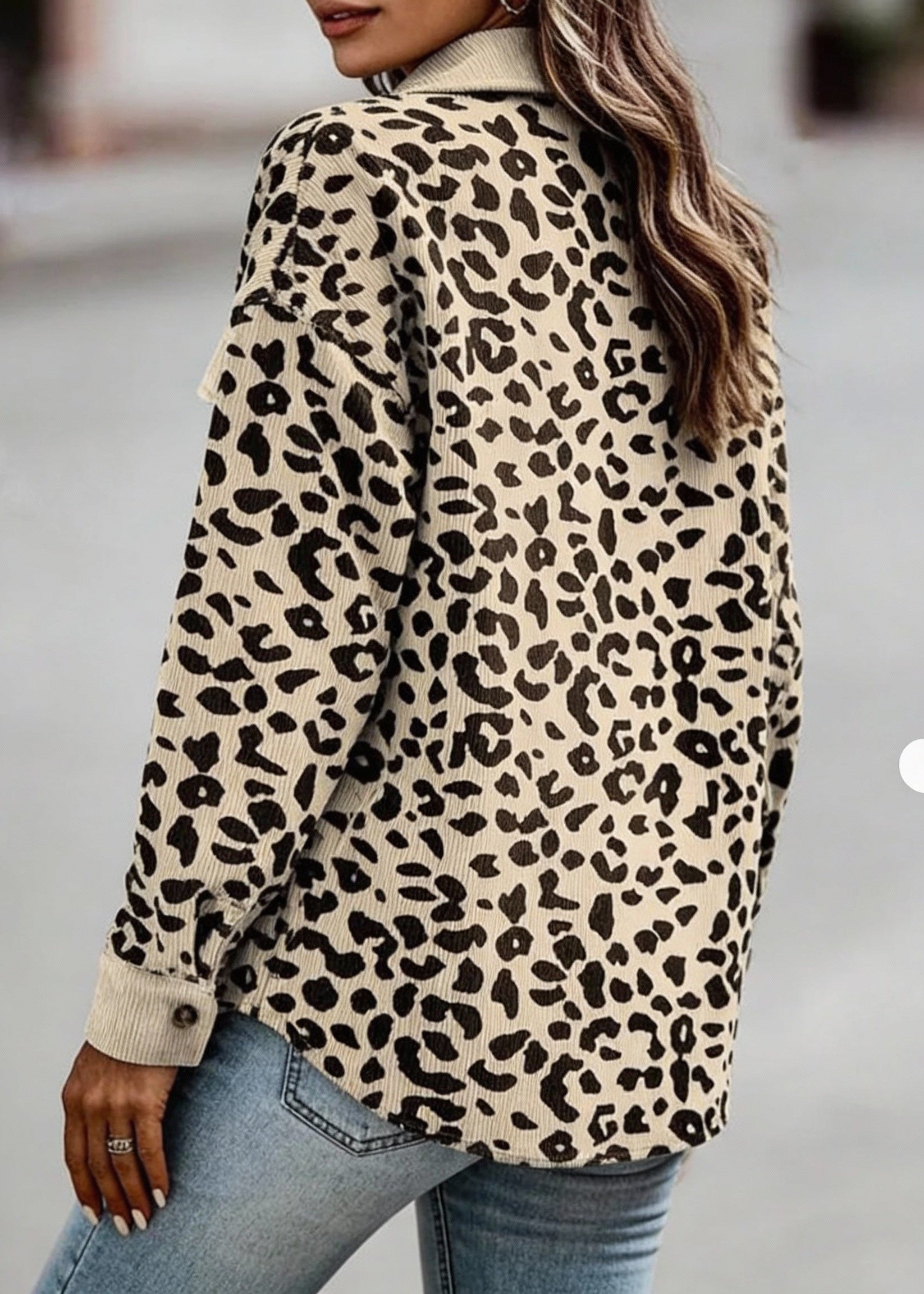 Casaco Camisa Animal Print com Botões